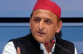 अखिलेश यादव