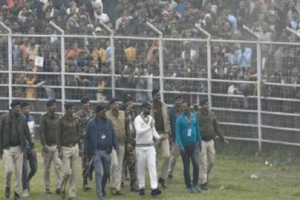 रणजी ट्रॉफी मैच में हास्यास्पद स्थिति : बिहार की 2 टीमें मैदान पर पहुंचीं, मारपीट में BCA अधिकारी का सिर फूटा