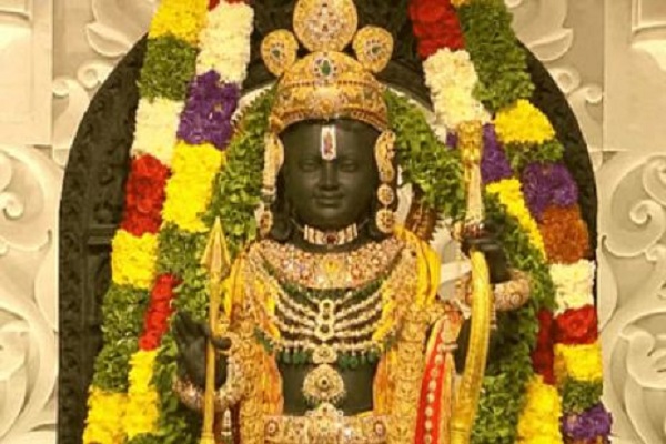 अयोध्या : रामनवमी महोत्सव पर राम मंदिर में विशेष प्रबंध, दर्शन की अवधि बढ़ाकर 19 घंटे की गई