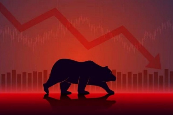 शेयर बाजार में हाहाकार : सेंसेक्स व निफ्टी में 18 माह में एक दिन की सबसे बड़ी गिरावट