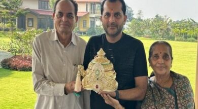 सूरत के हीरा व्यापारी मुकेश पटेल