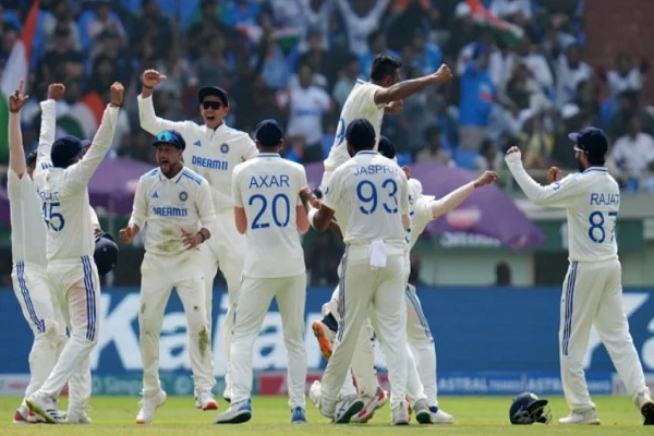बुमराह एंड कम्पनी के सामने अंग्रेज पस्त, विशाखापत्तनम टेस्ट 106 रनों से जीत टीम इंडिया ने सीरीज में वापसी की