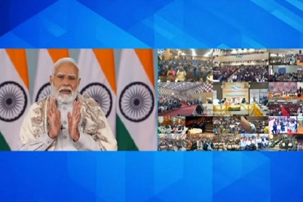 पीएम मोदी ने ‘स्वामित्व योजना’ के तहत 65 लाख लोगों को वितरित किए ‘स्वामित्व कार्ड’