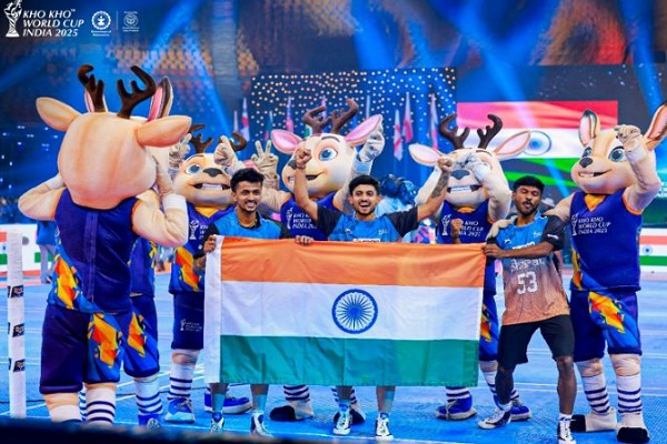 मेजबान भारत ने लहराया परचम, प्रथम खो-खो विश्व कप में दोनों वर्गों के खिताब जीते