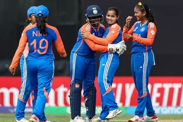 ICC अंडर-19 महिला टी20 विश्व कप : सुपर सिक्स चरण के पहले मैच में बांग्लादेश को हरा भारत सेमीफाइनल में