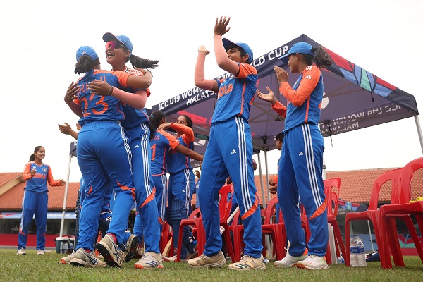 ICC अंडर-19 महिला टी20 विश्व कप : स्पिनर्स की मारक गेंदबाजी के बाद कमलिनी का नाबाद पचासा, गत चैम्पियन भारत फाइनल में