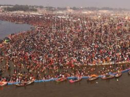 संगम की भीड़ 2