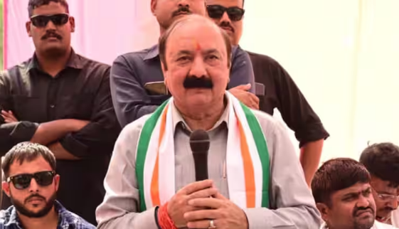 नई दिल्ली रेलवे स्टेशन हादसा: कांग्रेस सांसद ने कहा- ‘सरकार हिन्दुओं की आस्था से न खेले’