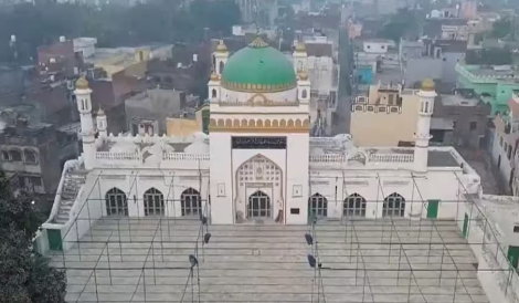 संभल जामा मस्जिद की नहीं होगी रंगाई पुताई, हाई कोर्ट ने सिर्फ सफाई की दी इजाजत