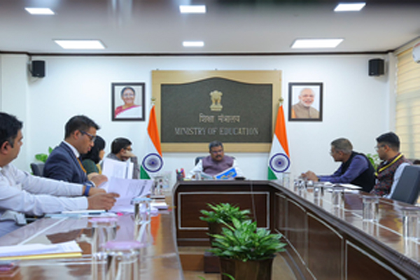 CBSE : साल में दो बार बोर्ड परीक्षा, सार्वजनिक होगा नई योजना का मसौदा