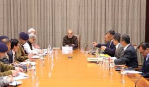 अमित शाह ने नई दिल्ली में जम्मू और कश्मीर की सुरक्षा स्थिति पर एक उच्चस्तरीय समीक्षा बैठक की