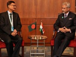 तौहिद हुसैन के साथ जयशंकर