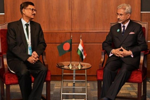 बांग्लादेश ने जयशंकर को दिया जवाब – ‘हमारे अल्पसंख्यकों की चिंता न करे भारत’