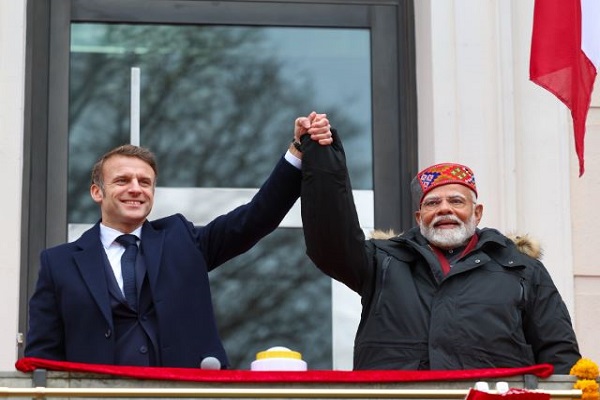 भारत व फ्रांस के बीच 10 समझौतों पर हस्ताक्षर, प्रौद्योगिकी, परमाणु ऊर्जा और नवाचार के क्षेत्र में सहयोग पर सहमति