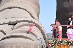 राष्ट्रपति ने सरदार पटेल को दी श्रद्धांजलि