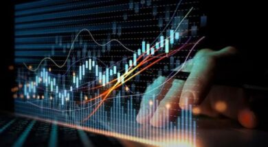 शेयर बाजार में गिरावट जारी