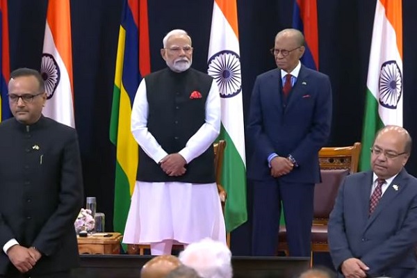 पीएम मोदी ने की घोषणा – मॉरीशस में संसद की नई बिल्डिंग बनाने में सहयोग करेगा भारत