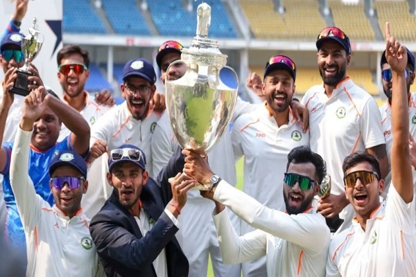 विदर्भ ने तीसरी बार जीती रणजी ट्रॉफी, पहली पारी की बढ़त के सहारे केरल को दी शिकस्त