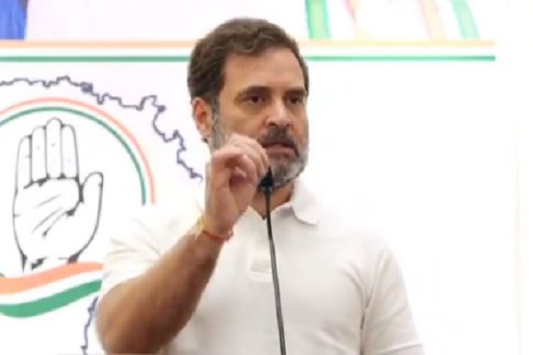 राहुल गांधी ने कार्यकर्ताओं से कहा –  भाजपा के लिए काम करने वाले कांग्रेस नेताओं को छांटने की जरूरत