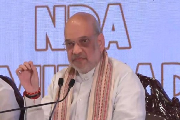 तमिलनाडु में AIADMK व भाजपा के बीच गठबंधन, अमित शाह ने विधानसभा चुनाव साथ लड़ने की घोषणा की