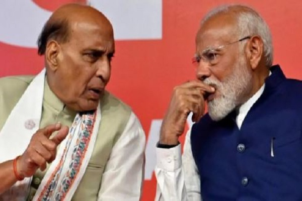 रक्षा मंत्री राजनाथ सिंह ने पीएम मोदी से की मुलाकात, सीमा पर सेना की तैयारियों से कराया अवगत
