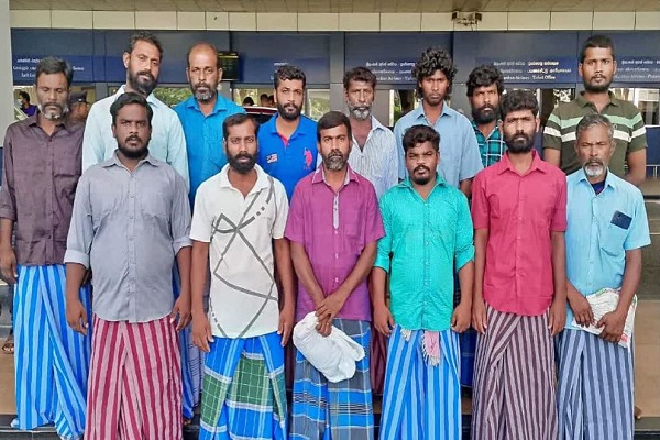 श्रीलंकाई नौसेना ने रामेश्वरम के 14 मछुआरों को रिहा किया, पिछले माह हुई थी गिरफ्तारी