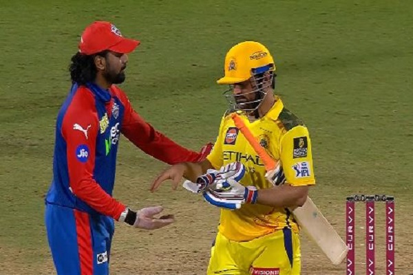 आईपीएल-18 : दिल्ली कैपिटल्स लगातार तीसरी जीत से शीर्ष पर, CSK का कमजोर प्रदर्शन जारी