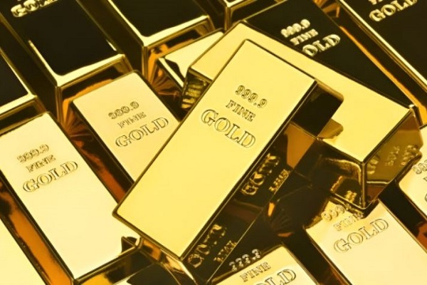 सराफा बाजार : ऑल टाइम हाई पर सोना, पहली बार कीमत एक लाख रुपये प्रति 10 ग्राम के पार, चांदी स्थिर