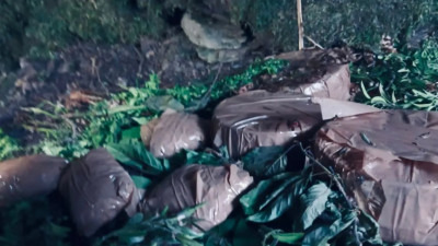 जम्मू-कश्मीर: पुंछ में आतंकी ठिकाने का भंडाफोड़, IED समेत अन्य सामग्री बरामद