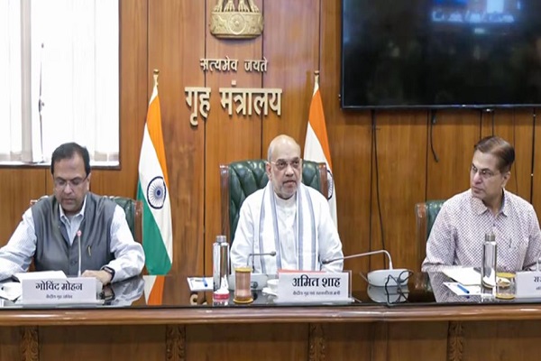 अमित शाह ने शीर्ष अधिकारियों के साथ की बैठक, भारत-पाक सीमा और हवाई अड्डों की सुरक्षा पर हुई चर्चा