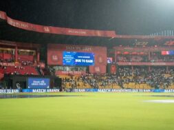 आरसीबी-केकेआर मैच धुला