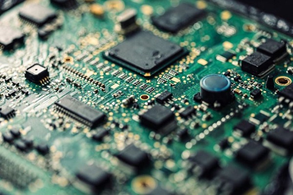 केंद्रीय कैबिनेट ने यूपी में सेमीकंडक्टर यूनिट को दी मंजूरी, ISM के तहत होगा 3,700 करोड़ का निवेश