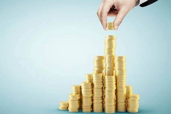 भारतीय शेयर बाजार में मार्च के बाद आया सबसे बड़ा निवेश, FII ने शुक्रवार को 8831 करोड़ के शेयरों की शुद्ध खरीदारी की