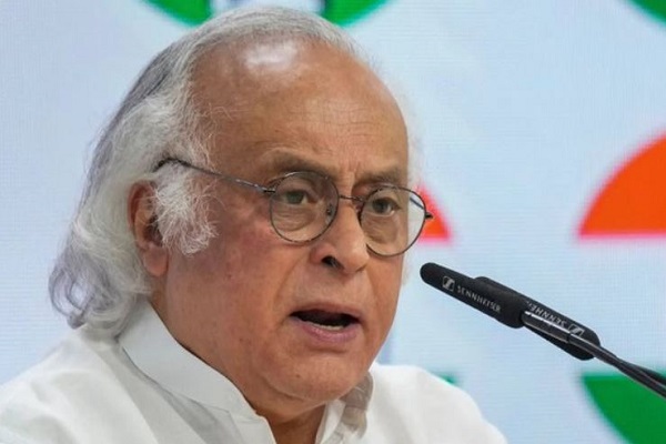 मोदी और ट्रंप के बीच यह कैसी दोस्ती है : कांग्रेस का प्रधानमंत्री पर निशाना