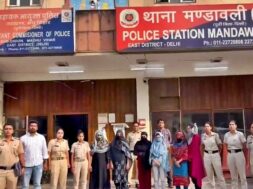 दिल्ली में बांग्लादेशी महिलाएं हिरासत में