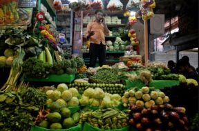 रिटेल महंगाई घटी