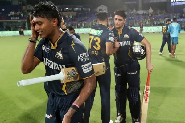 आईपीएल-18 : राहुल पर भारी पड़े साई-गिल, DC को 10 विकेट से रौंद GT प्लेऑफ में, RCB व PBKS ने भी पाई अर्हता