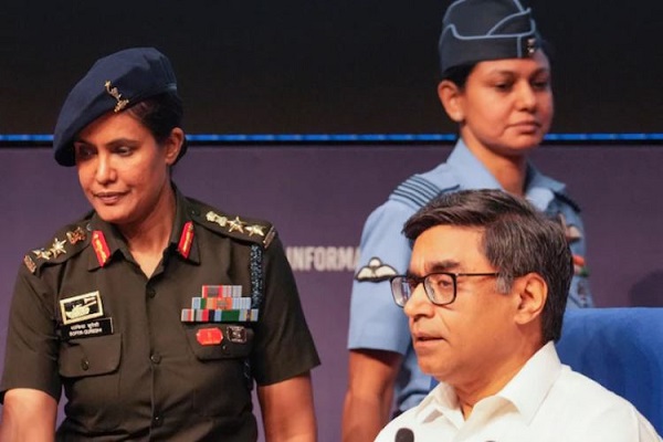 भारतीय सेना ने प्रेस ब्रीफिंग में दी ‘ऑपरेशन सिंदूर’ की पूरी जानकारी, पाकिस्तान को सीधी चेतावनी