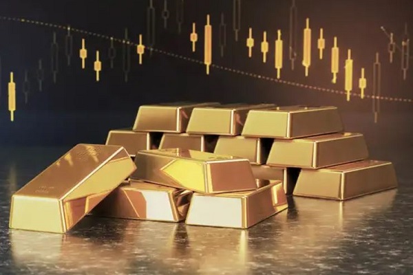 सोने की कीमतों में बड़ी गिरावट, 93500 रुपये के नीचे पहुंचा दाम, चांदी में मामूली तेजी