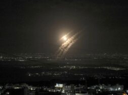 ईरान ने बैलेस्टिक मिसाइल से किया हमला