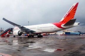 एअर इंडिया की उड़ानों में कटौती