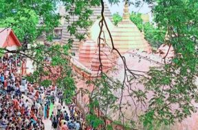 कामाख्या मंदिर के कपाट बंद