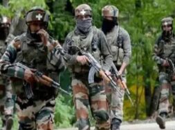 जैश-ए-मोहम्मद के आतंकी घिरे