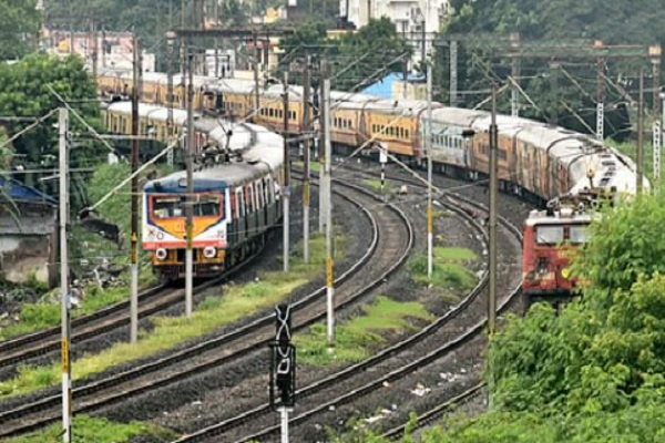 मोदी कैबिनेट ने रेल मंत्रालय 6,405 करोड़ की 2 मल्टीट्रैकिंग परियोजनाओं को दी मंजूरी
