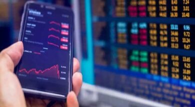 शेयर बाजार में गिरावट जारी