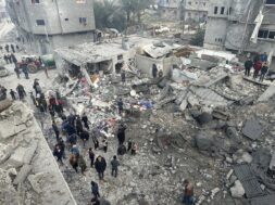Israel conduct airstrikes despite reaching cease-fire agreement