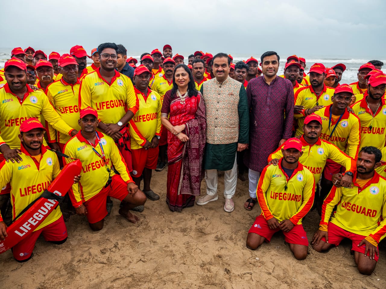 पुरी तट के लाइफगार्ड्स ने 10 दिन में 156 बचाईं जानें
