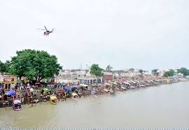 रामजी की अयोध्या में ‘हर हर बम बम’ की गूंज, रामपैड़ी में शिवभक्तों ने लगई डुबकी