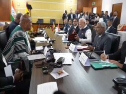 घाना में पीएम मोदी की राष्ट्रपति संग बैठक