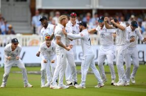 जीत की खुशी